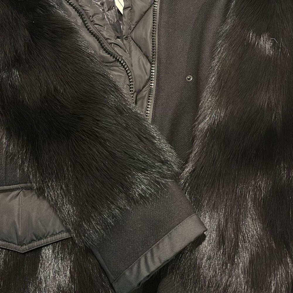 Authentic Moncler Jacket - Picture 2 of 11